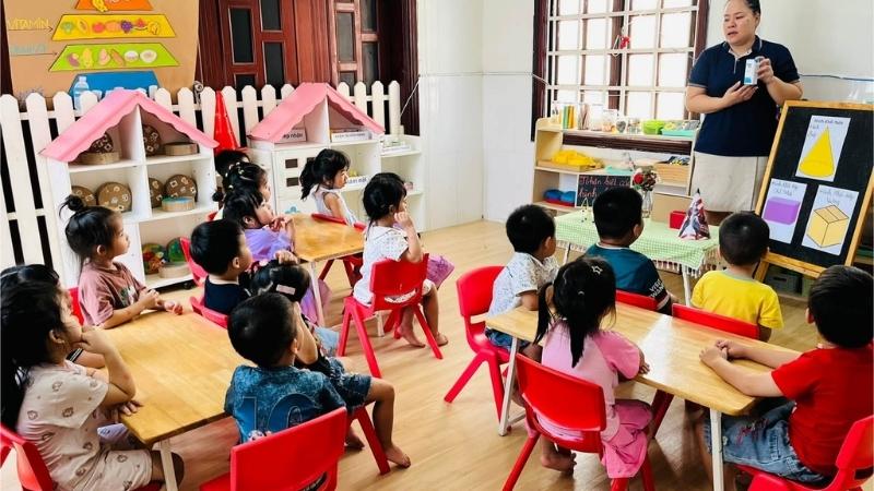 Chương trình song ngữ tiên tiến