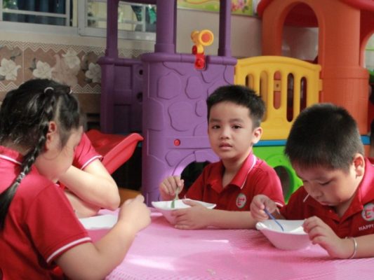 mầm non song ngữ happy kids tân thới nhì