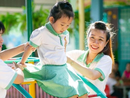 mầm nón minh đức hóc môn