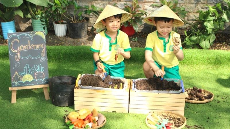 Trẻ được trải nghiệm các hoạt động thực tế vui nhộn